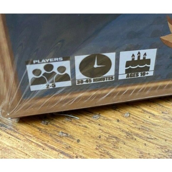 Rattus Cartus Card Game by IDW Games 2 - 5 Players Ages 10+ Factory Sealed NEW - Picture 2 of 6